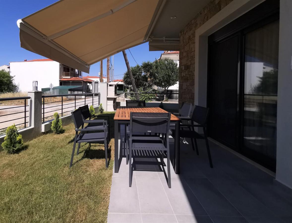 Nikiti Modern Villa Zewnętrze zdjęcie